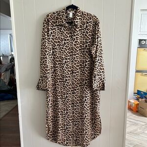 H&M leopard print Brown and Black Long Sleeve Dress